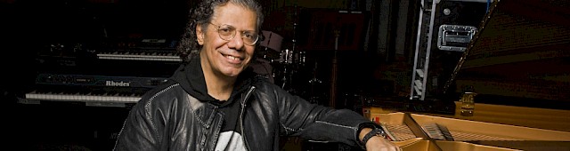 CHICK COREA