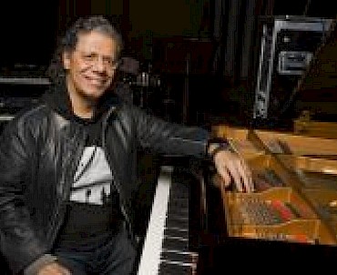 CHICK COREA