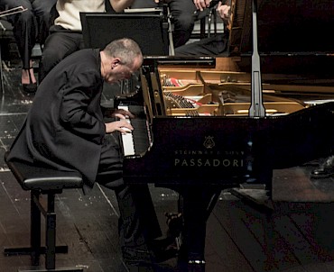 OTO | Alexander Lonquich