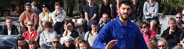 Shape of moving waves