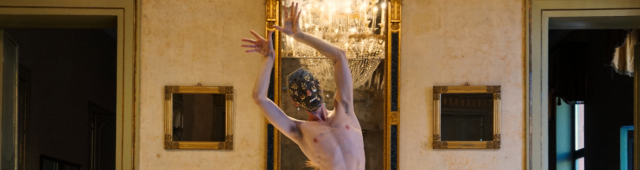 Il mondo altrove: una storia notturna