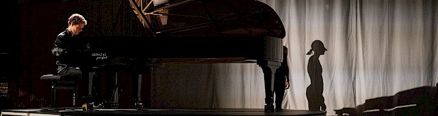 Chopin / into us - bruciare