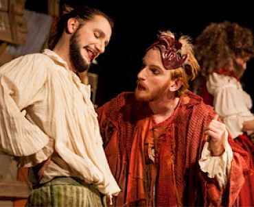 Romeo e Giulietta. L’Amore è Saltimbanco